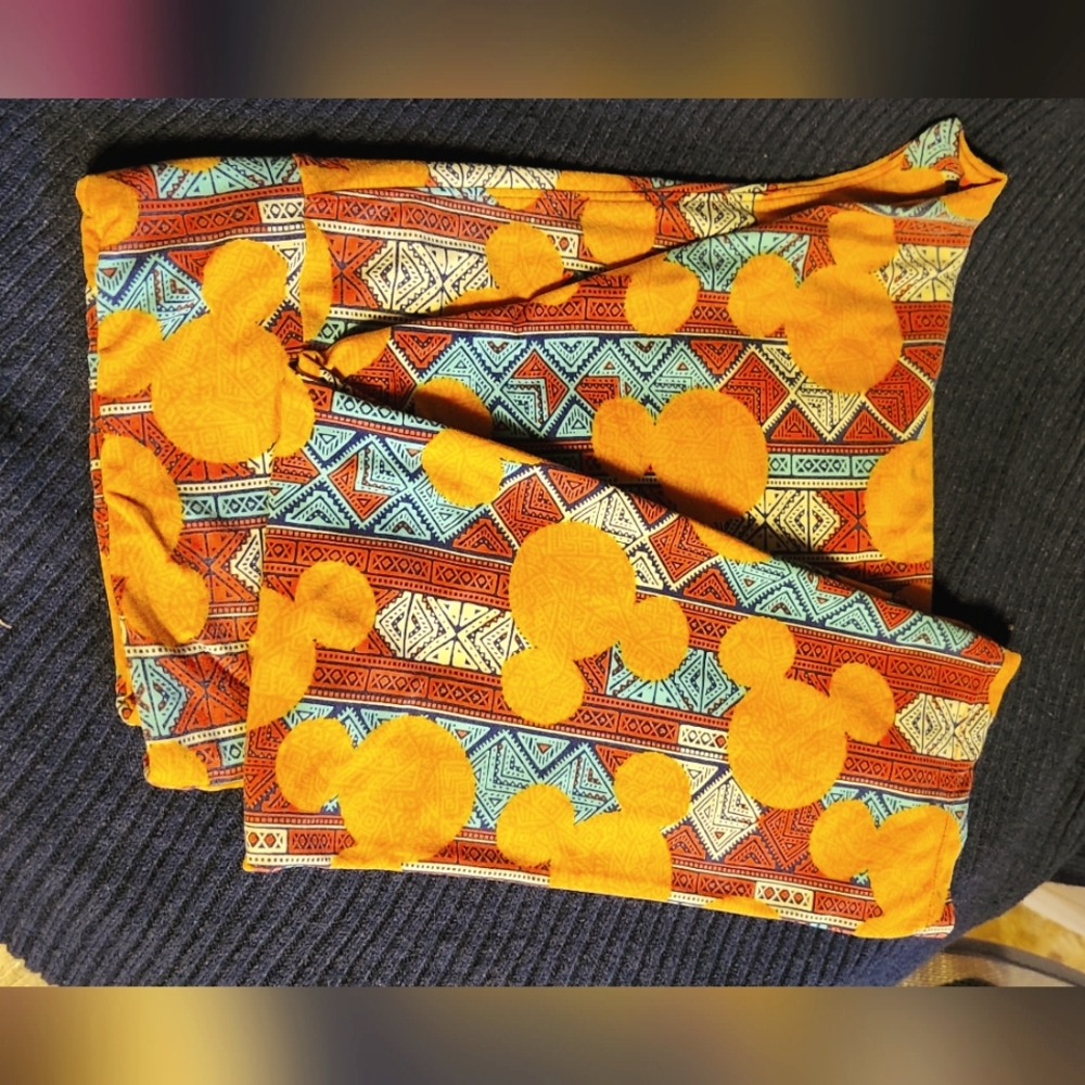 Lularoe Disney Mickey Mouse Leggings T&C